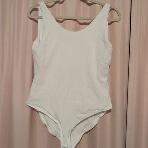 PACT Organic White Bodysuit Size L